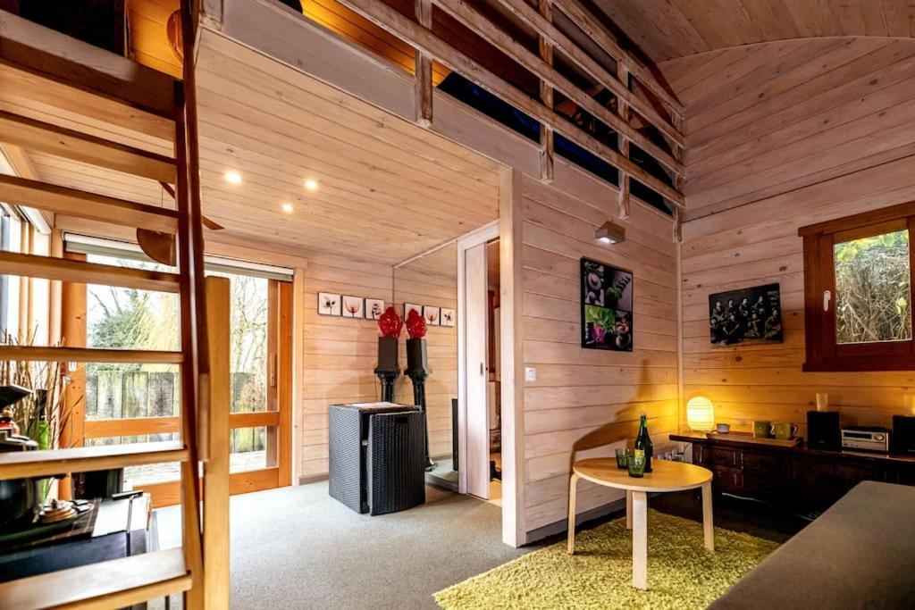 Gite Et Chambre D'Hote Gussignies المظهر الخارجي الصورة